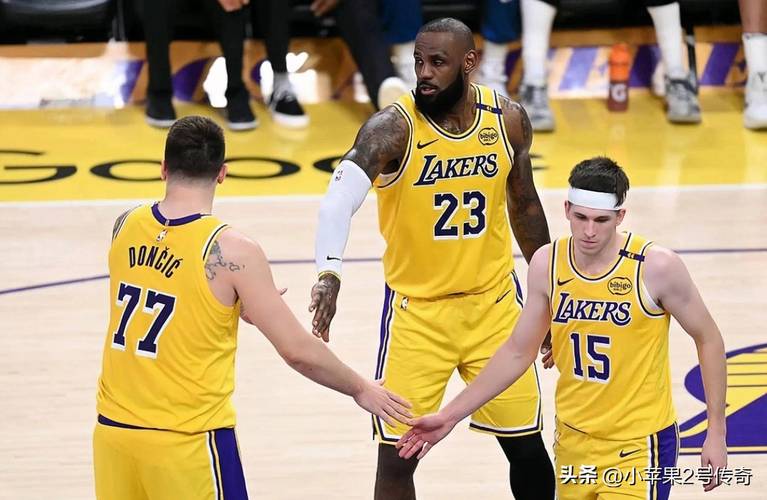 2025年澳门天天开奖和NBA球星剃发修行与nba球星理发